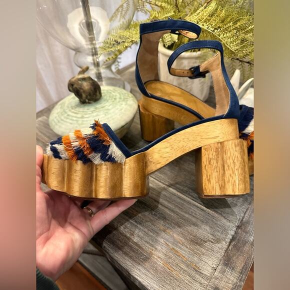 TORY BURCH Blue Alma Platform Sandal - Picture 14 of 16